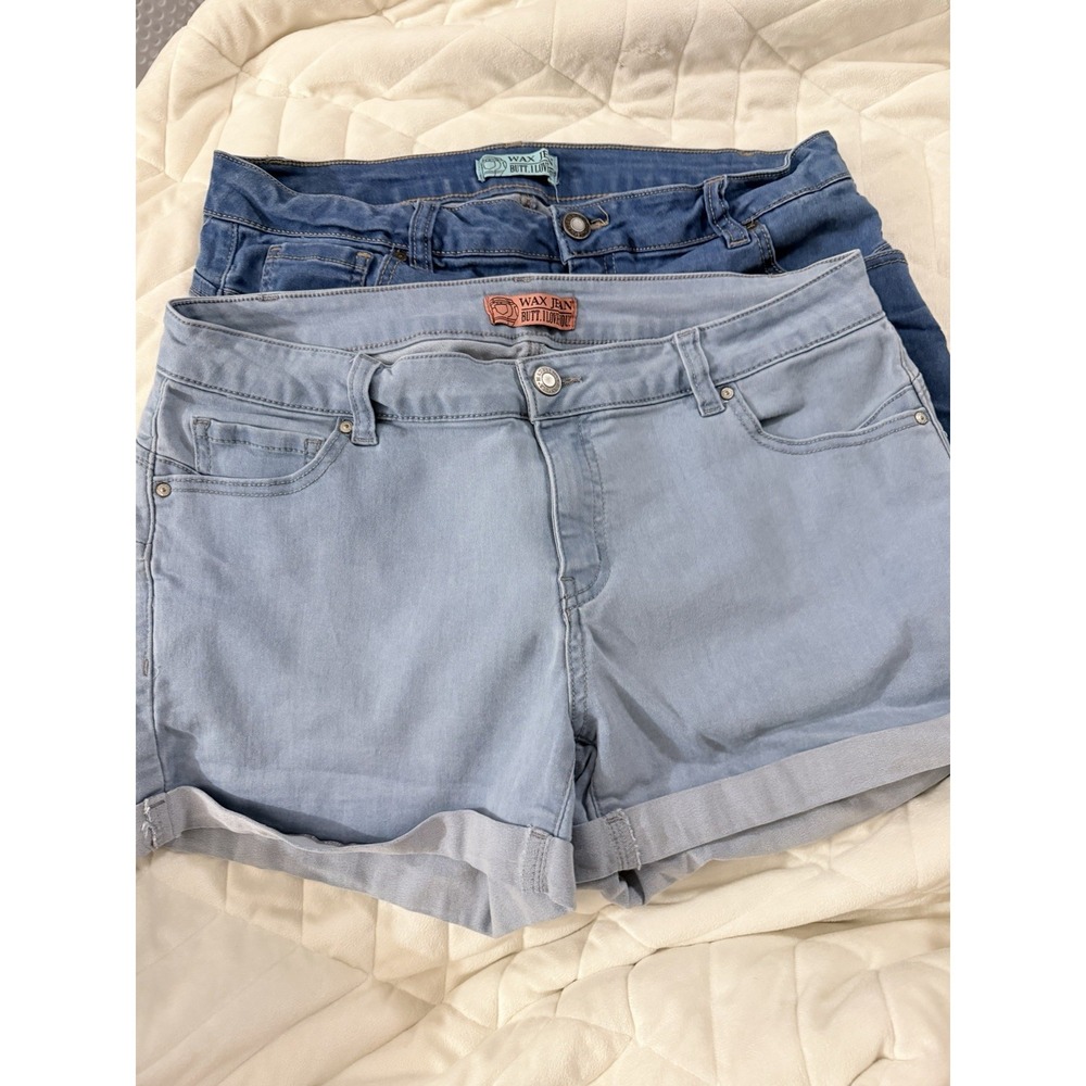 2 Pair Wax Woman Denim Shorts 1XL Blue Rollups Stretch